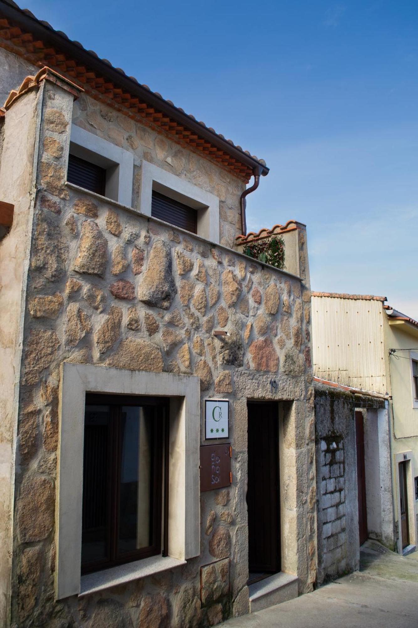 Casa Rural Dona Sol Montánchez Exterior foto